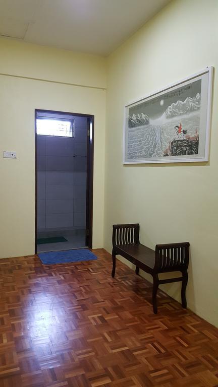 Villa Ellis Lot 310 Kuching Exterior foto